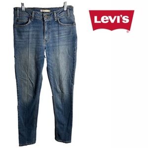 ❤️Levi’s Vintgae High Rise Skinny Jean